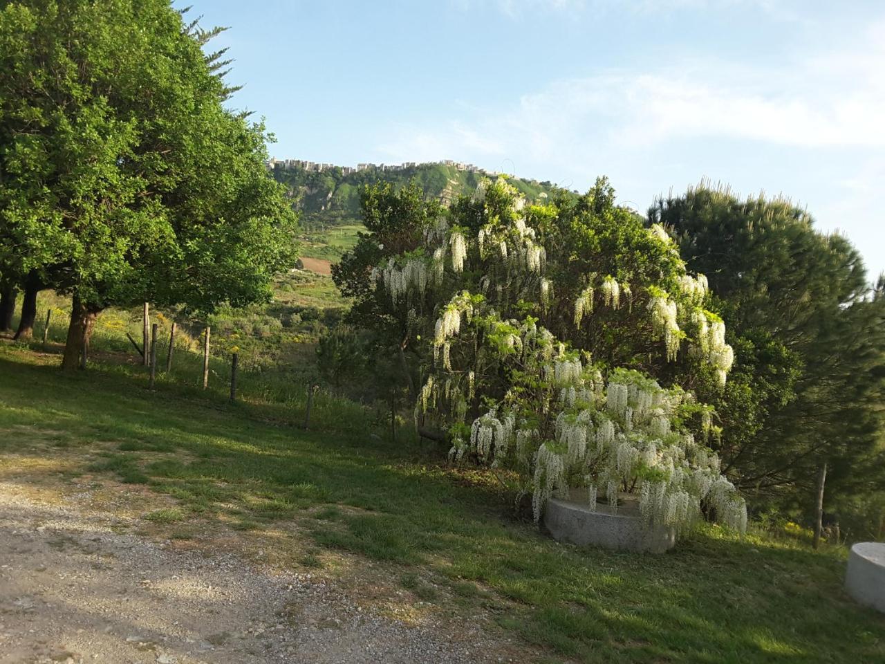 Giardino Donna Lavia Βίλα Polizzi Generosa Εξωτερικό φωτογραφία